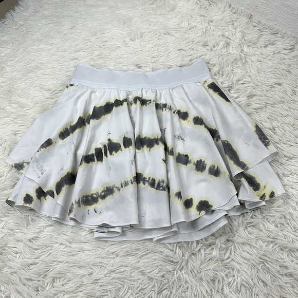 Lululemon Court Rival High-Rise Skirt *Long Transverse Yellow Multi